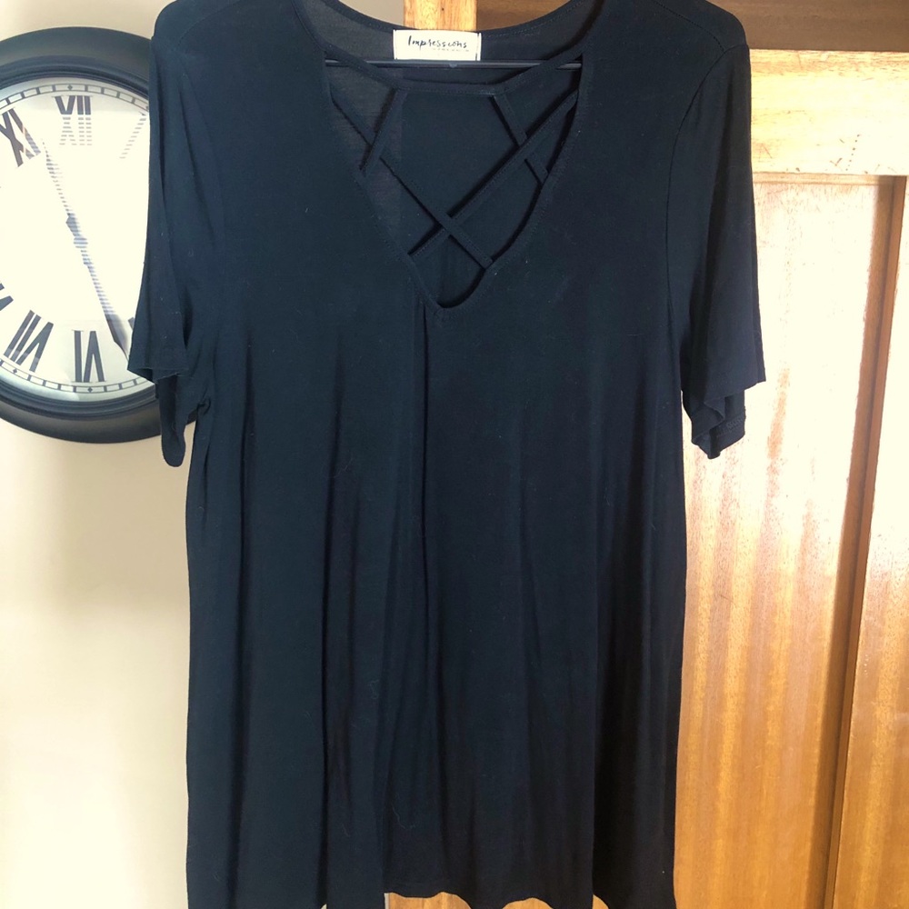 Black top by Impressions 💟